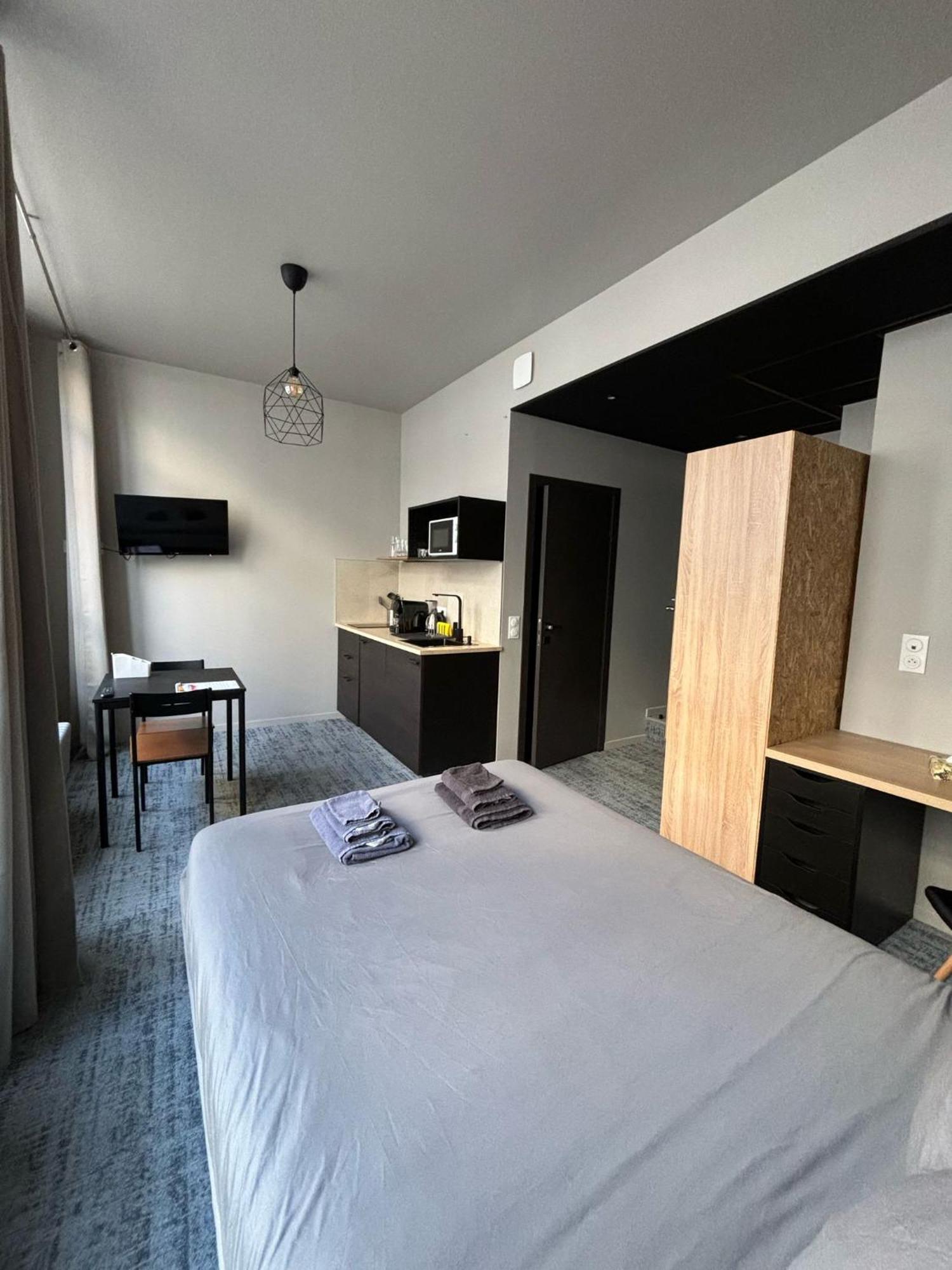 Ferienwohnung Le 12 Wifi Cosy Parking Gratuit Saint-Etienne  Exterior foto